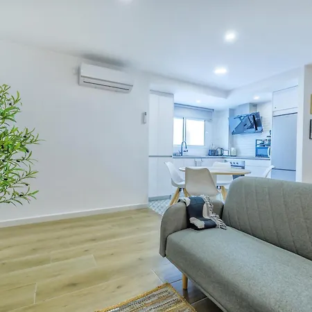 Апартаменти El Oasis De San Lorenzo *